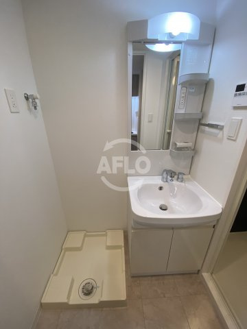 エスレジデンス福島グランデの独立洗面台|S-RESIDENCE福島Grande　独立洗面台