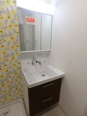 グランドゥール元住吉の洗面所