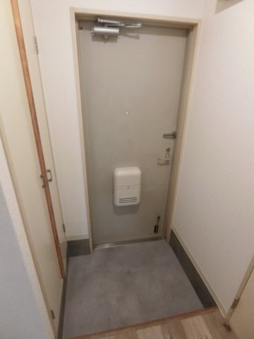 グランドゥール元住吉の玄関