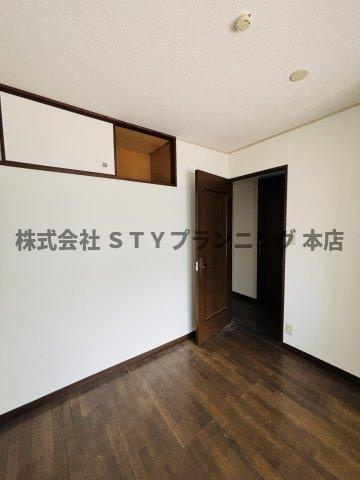 仲介手数料0円！インテリジェント星ヶ丘Ⅰ号館の洋室
