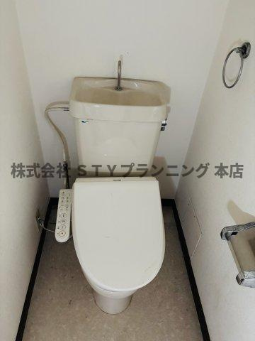 仲介手数料0円！インテリジェント星ヶ丘Ⅰ号館のトイレ