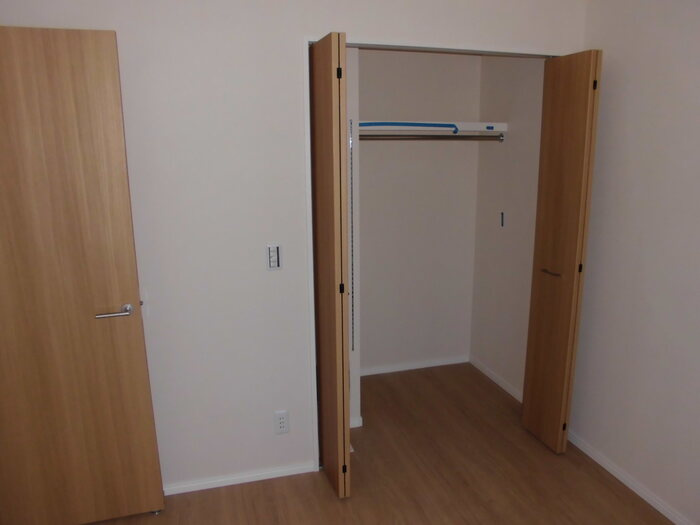 エキスポコンフォート Ⅱの収納|クローゼット(建設中)