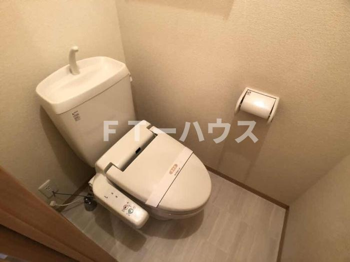 トップⅤⅥⅦⅧのトイレ|トイレ