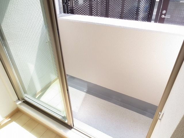 相模原市中央区小町通２丁目の賃貸マンションのバルコニー