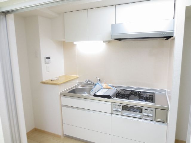 相模原市中央区小町通２丁目の賃貸マンションのキッチン
