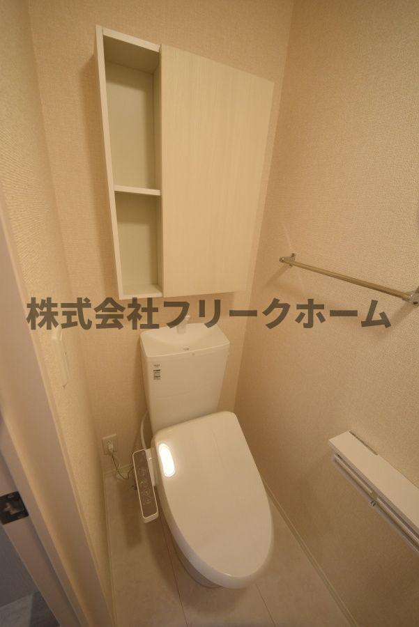 小金井市梶野町３丁目の賃貸マンションのトイレ