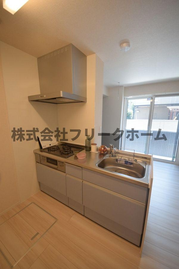小金井市梶野町３丁目の賃貸マンションのキッチン