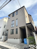 c.b.p.n.の画像