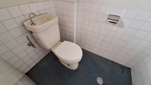 甲西中央ビルのトイレ