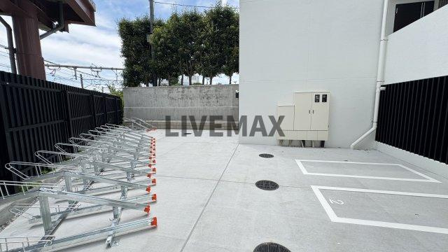 【駐車場】エルファーロ目黒Ⅲ