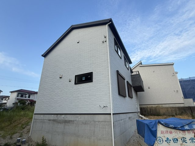 神戸市西区美穂が丘4丁目　全18区画16号地　新築戸建の前面道路含む現地写真|【ホームページに現地動画掲載中】●年中無休：当日予約可●前面道路は幅員約6ｍ、交通量少なく安心です！