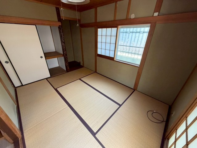 岡本8丁目貸家の和室