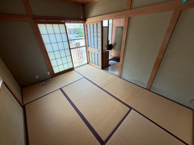 岡本8丁目貸家の和室