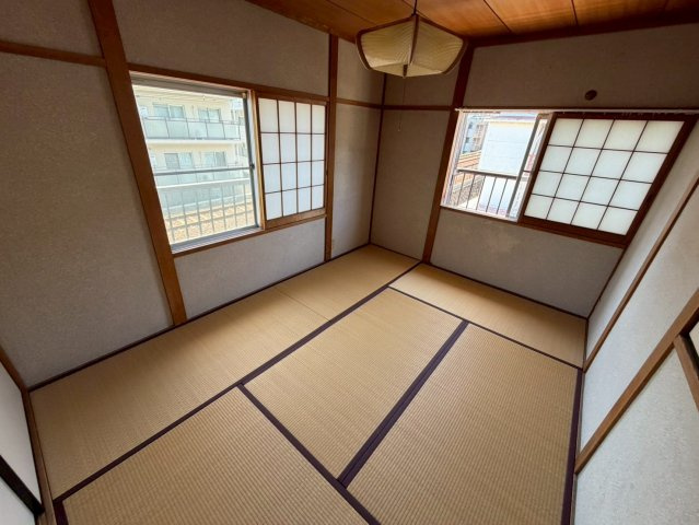 岡本8丁目貸家の和室