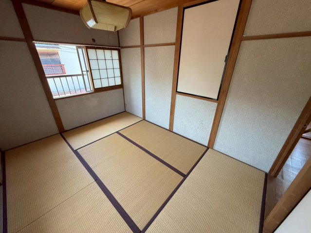 岡本8丁目貸家の和室