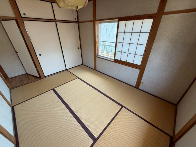 岡本8丁目貸家の和室