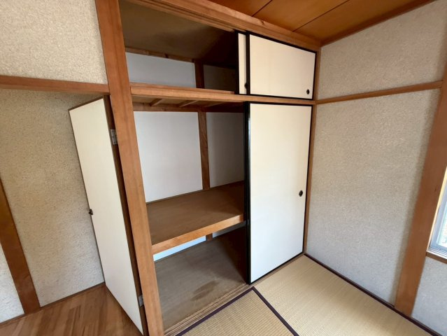 岡本8丁目貸家の和室