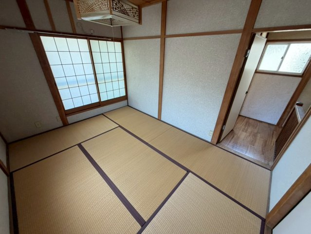 岡本8丁目貸家の和室