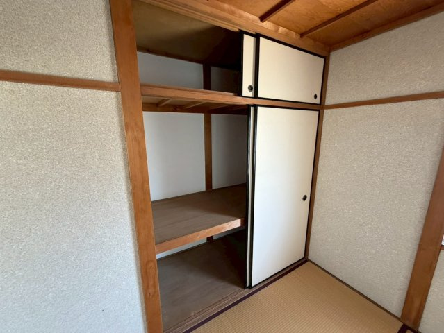 岡本8丁目貸家の和室
