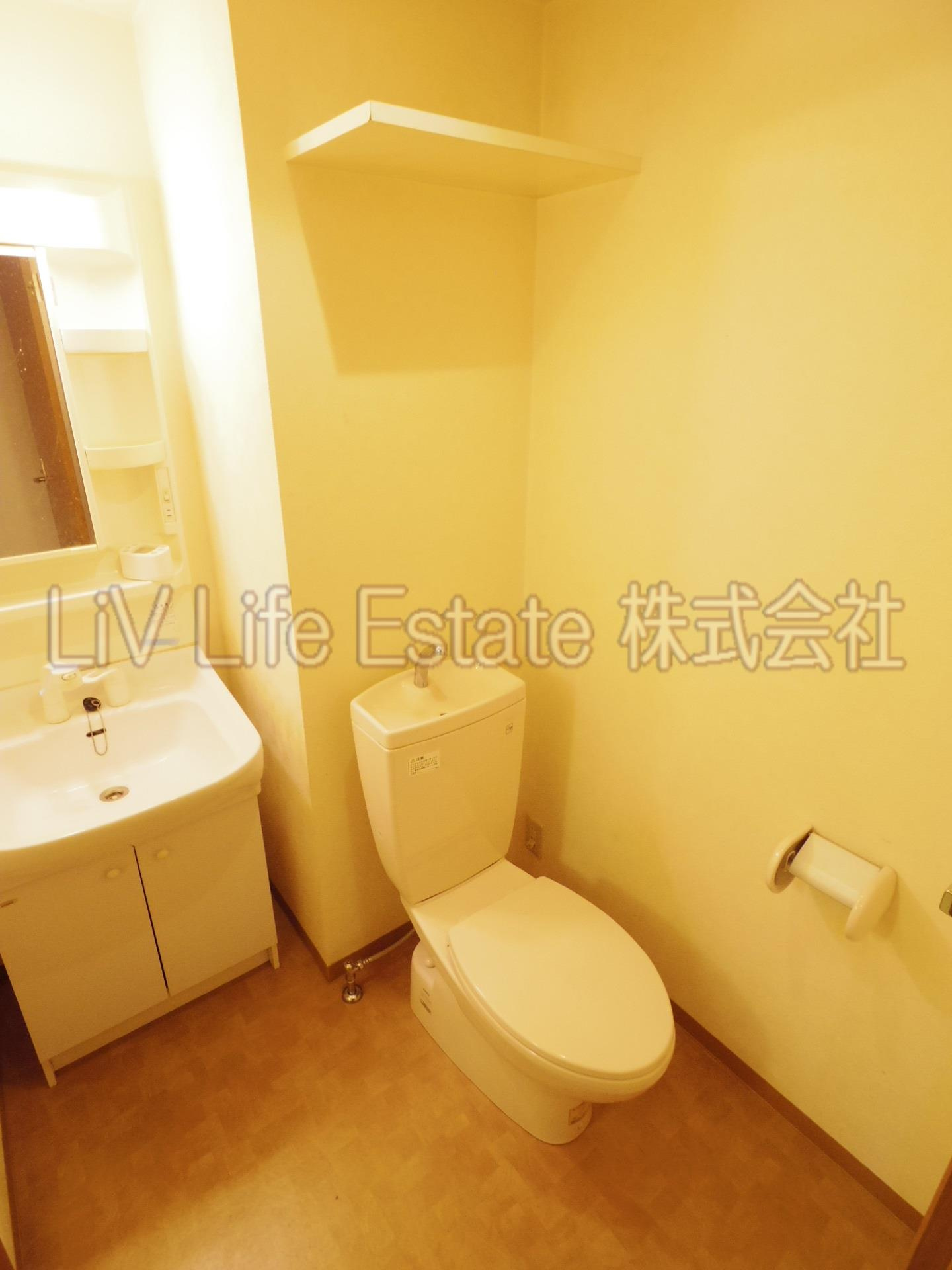 小平市小川町２丁目の賃貸マンションのトイレ