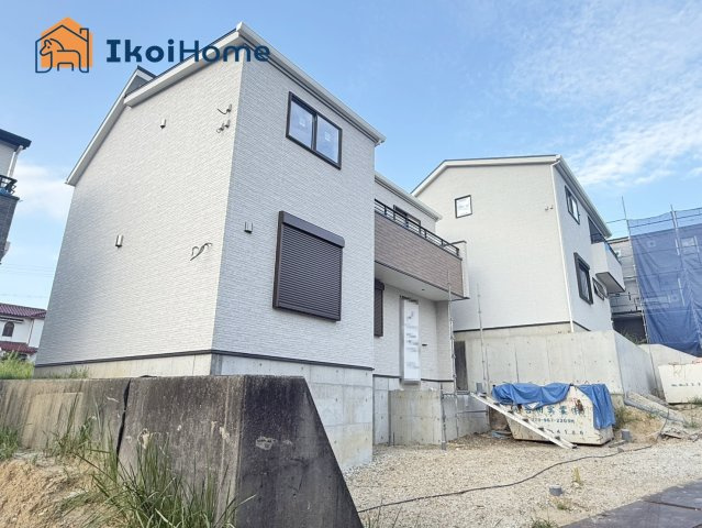 神戸市西区美穂が丘4丁目　全18区画18号地　新築戸建の駐車場|【ホームページに現地動画掲載中】●年中無休：当日予約可●駅徒歩圏内ながらお車も2台駐車可能です！