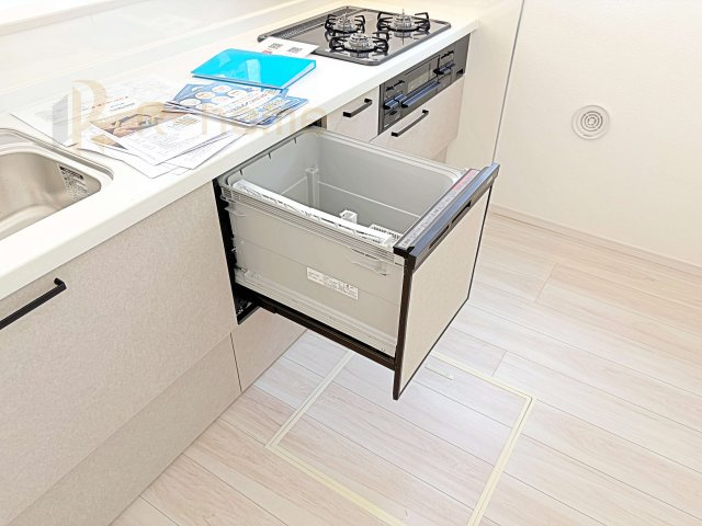 つくばみらい市谷井田10期　新築戸建て　1号棟の設備|ビルトイン食器洗い乾燥機付き！とってもラクラク嬉しい時短アイテムです♪