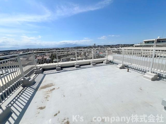 ◎藤沢市鵠沼海岸5丁目　鵠沼パークハウスのその他|屋上テラス◇8階からの眺望良好です◇