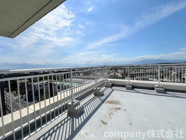 ◎藤沢市鵠沼海岸5丁目　鵠沼パークハウスのその他|屋上テラス◇8階からの眺望良好です◇