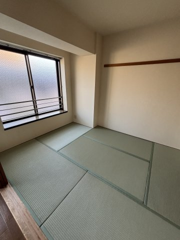厚木・コアラマンションの和室
