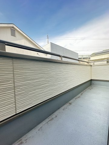 メルシー高槻北大樋のバルコニー