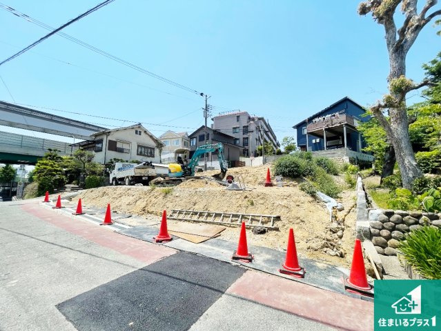 豊中市柴原町　第1期　売土地の外観|周辺は落ち着いた街並みの住宅地！子育てがしやすい住環境です！現地でしかわからない事もございます。是非一度ご覧ください。