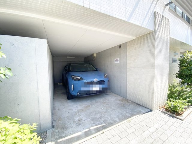 ソシオミュゼイズアスカヤマの駐車場|駐車場です☆