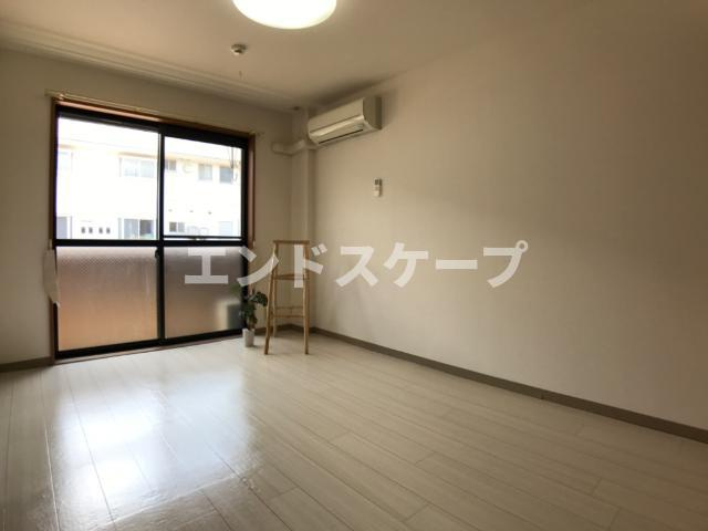 フォレスト粕川　Ａの内装|西側洋室
高崎、前橋のお部屋探しはエンドスケープまで！お客様の理想お聞かせ下さい♪