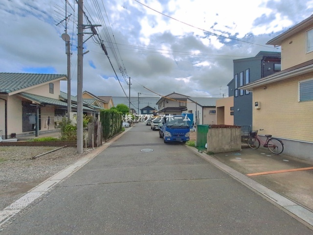 入間市狭山台1丁目・全2棟　新築一戸建　1号棟の前面道路含む現地写真|現地写真（2026年8月17日撮影）