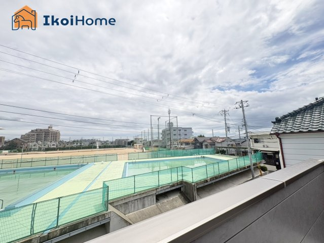 明石市東人丸町　新築戸建のエントランス|～ご見学に関して～平日や夜間でもご案内可能。決まったお時間で身動きが取れない方も臨機応変に対応します