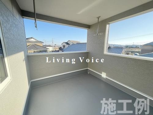 【仲介手数料０円】秦野市弥生町第5　新築一戸建て　2号棟　全2棟のバルコニー|秦野市弥生町第5　新築一戸建て　全2棟
