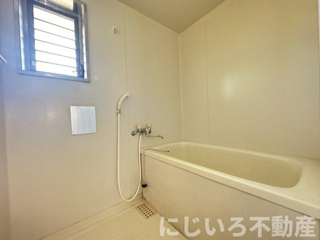 第3眉山マンションの浴室