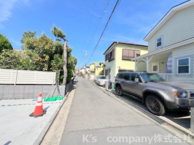 藤沢市辻堂5丁目　中古戸建の前面道路含む現地写真|前面道路の様子です◇