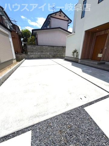 【駐車場】の画像