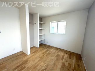 【洋室】 | 岐阜市蔵前新築建売C棟！オール電化住宅！お車スペース4台可能！手力駅まで徒歩6分です♪ | 岐阜市蔵前新築建売C棟！オール電化住宅！お車スペース4台可能！手力駅まで徒歩6分です♪