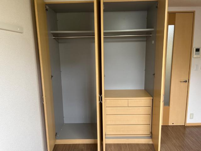 LEGACY学園前の収納|クローゼット