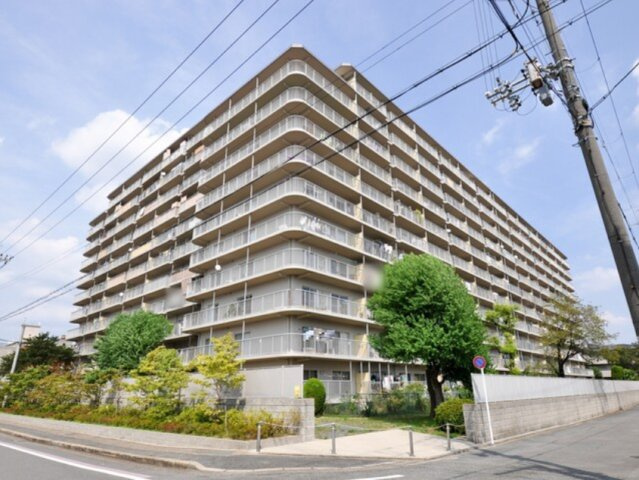 コープ野村京都南の外観
