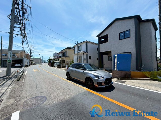 新築戸建　高座郡寒川町一之宮8丁目の前面道路含む現地写真