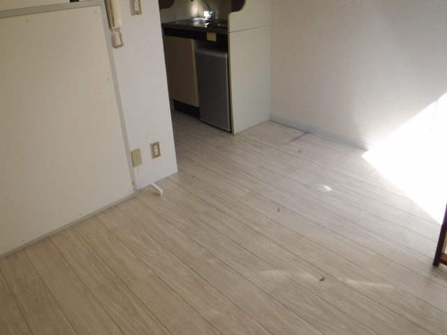 パンシオン新丸子の洋室