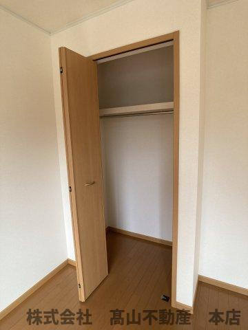 遠賀郡岡垣町吉木東２丁目のアパートの収納