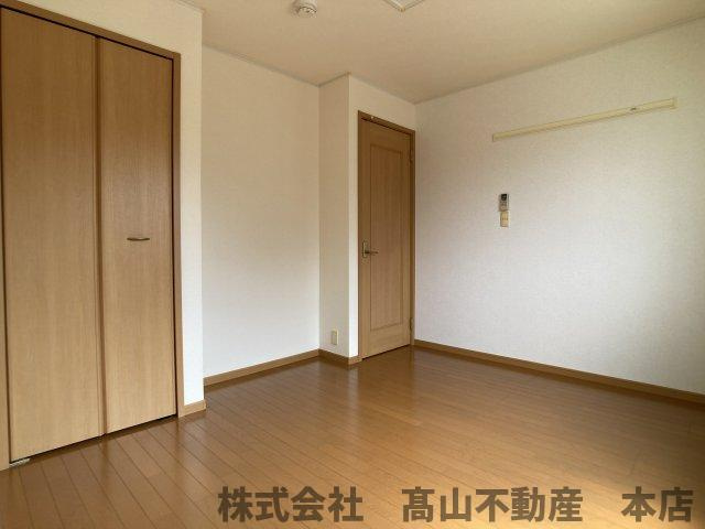 遠賀郡岡垣町吉木東２丁目のアパートの洋室
