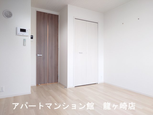 ヒカルサ土浦滝田の内装
