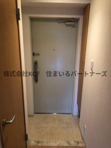 グランドアマレイ7番館の玄関|落ち着いた玄関です