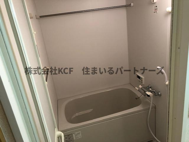 グランドアマレイ7番館の浴室|コンパクトで使いやすいお風呂です