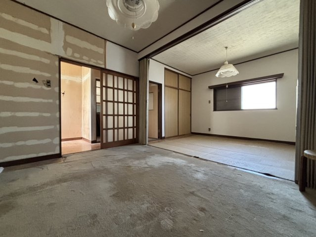 【洋室】 | 五香6丁目戸建